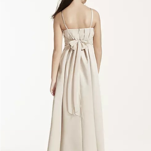 NWT DAVID'S BRIDAL satin and chiffon ball gown with ruched waist champagne sz 10 - Picture 3 of 15